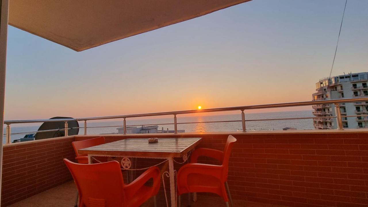 Sunset Seaview Apartment Дуррес Экстерьер фото
