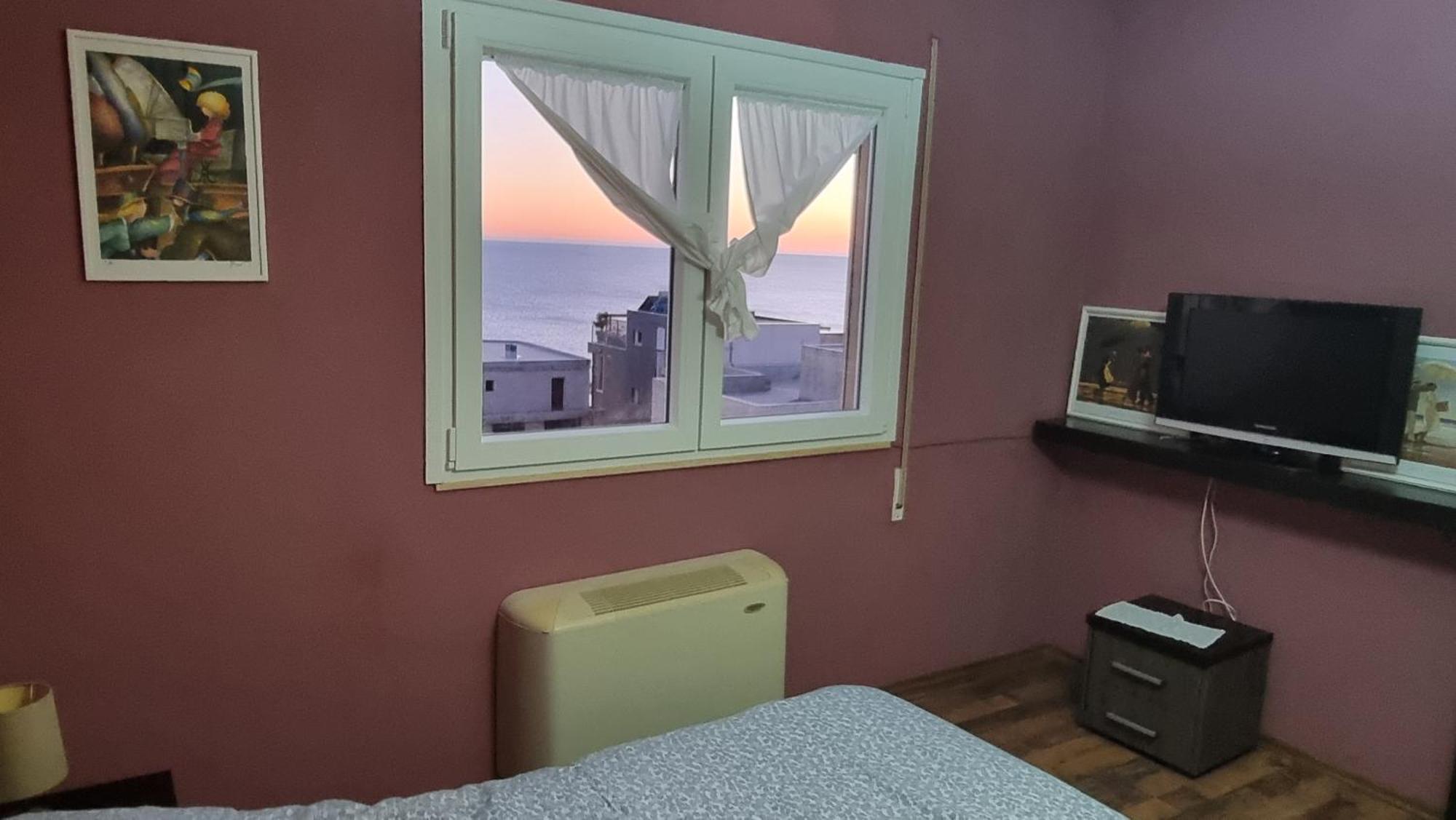 Sunset Seaview Apartment Дуррес Экстерьер фото